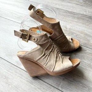 Vintage Arnold Churgin Handmade Chunky Heel Suede Leather Slingback Sandal